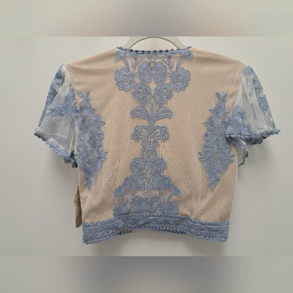Elegant Blue Lace Floral Top - Picture 2 of 5